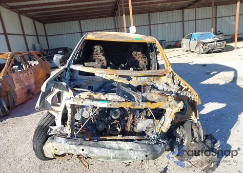 2024 GMC Sierra 1500 2Wd Short Box Slt z USA, uszkodzony, nr VIN 3GTPHDED0RG306232